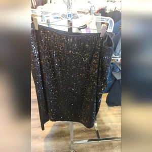 Black sequence skirt